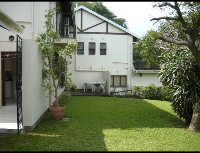 3 BEDROOM SIMPLEX FOR SALE IN BEREA WEST